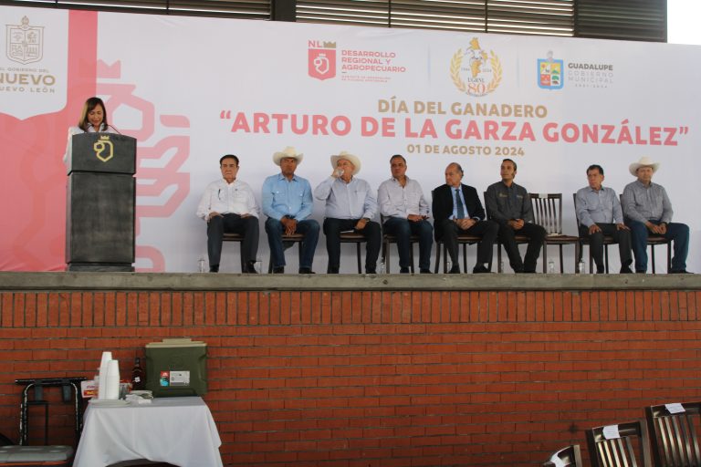 01 de Agosto de 2024 "Dia del Ganadero Arturo B. de la Garza González"